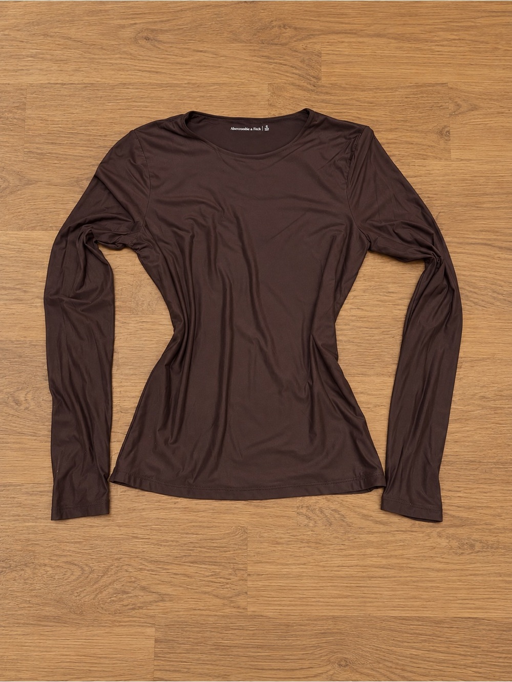 Abercrombie & Fitch double lined long sleeve tee- medium
